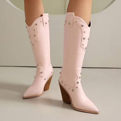 Graceful Orthopedic Boots for Modern Look