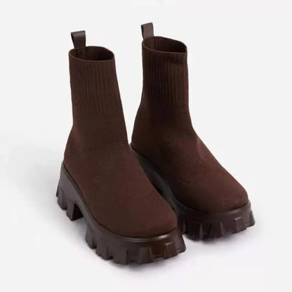 Graceful Orthopedic Boots for Modern Look