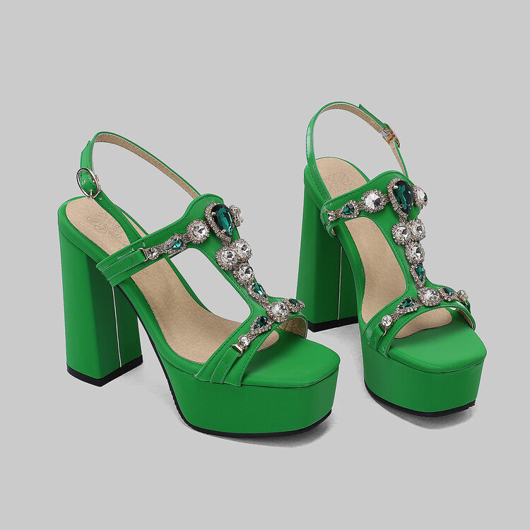 Graceful Orthopedic Sandals for Modern Look