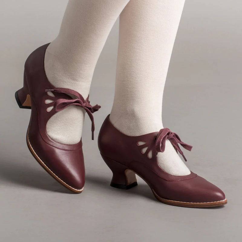 Chic Orthopedic Shoes with Unique Design