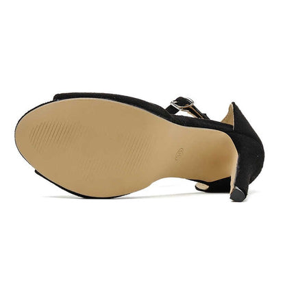 Graceful Orthopedic Sandals for Modern Look