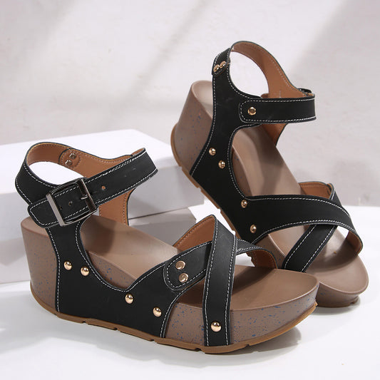 Beautifully Crafted Orthopedic Sandals