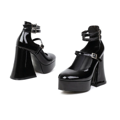 Chic Orthopedic Shoes with Unique Design