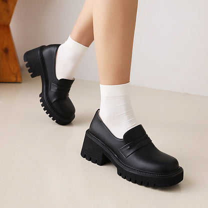 Classic Orthopedic Shoes with Timeless Style