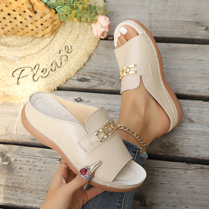 Graceful Orthopedic Sandals for Modern Look