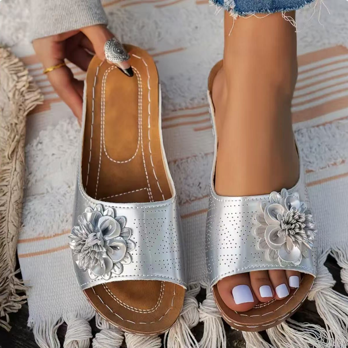 Graceful Orthopedic Sandals for Modern Look