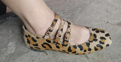Graceful Orthopedic Shoes for Modern Look