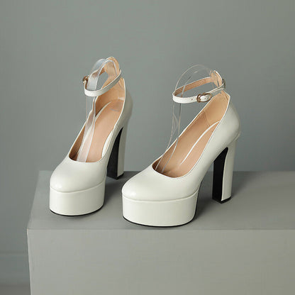 Chic Orthopedic Shoes with Unique Design