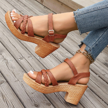 Graceful Orthopedic Sandals for Modern Look