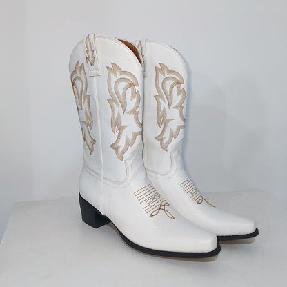 Chic Orthopedic Boots with Unique Design