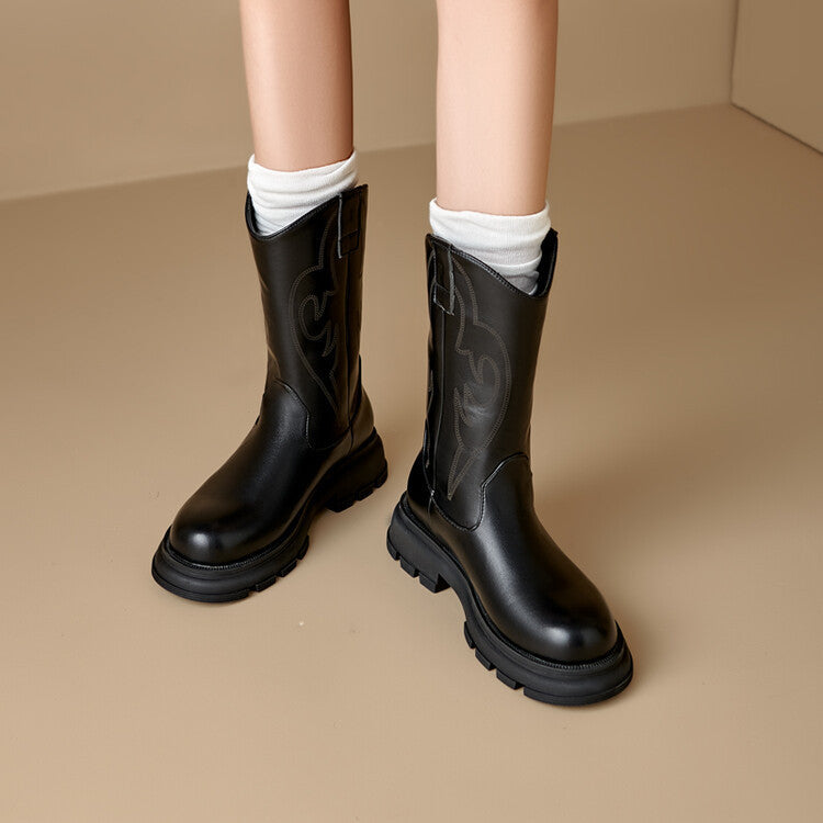 Graceful Orthopedic Boots for Modern Look