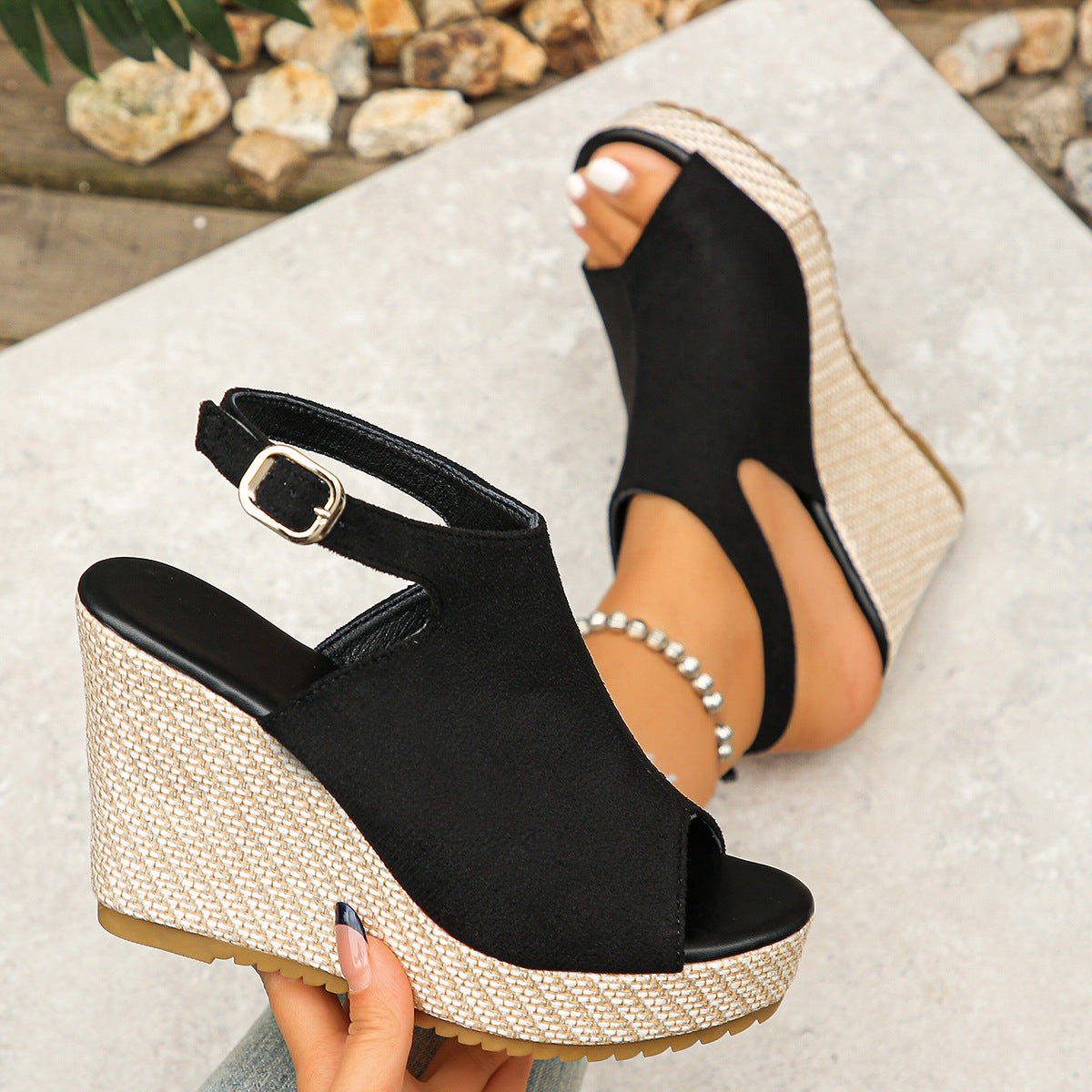 Chic Orthopedic Shoes with Unique Design