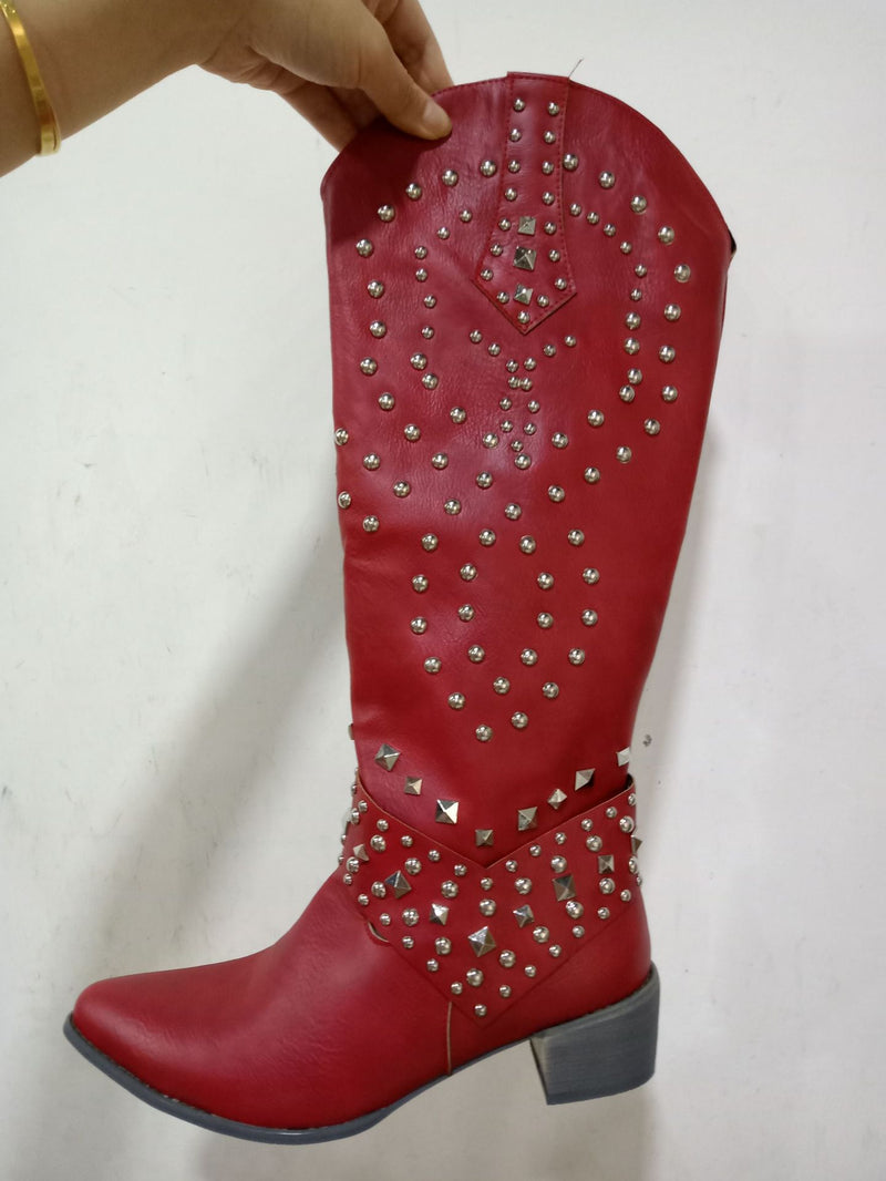 Chic Orthopedic Boots with Unique Design