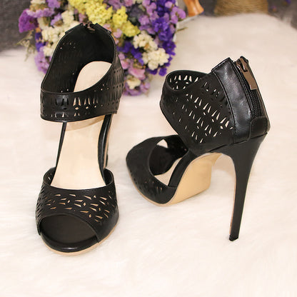 Graceful Orthopedic Sandals for Modern Look