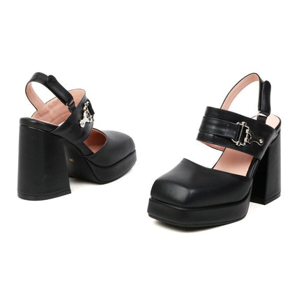 Chic Orthopedic Sandals with Unique Design