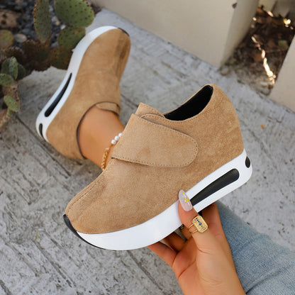 Graceful Orthopedic Shoes for Modern Look