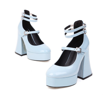 Chic Orthopedic Shoes with Unique Design