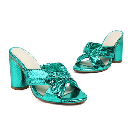Graceful Orthopedic Sandals for Modern Look
