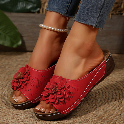 Chic Orthopedic Sandals with Unique Design