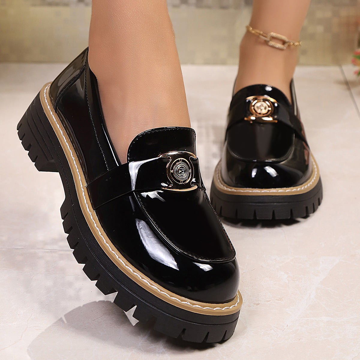Chic Orthopedic Shoes with Unique Design