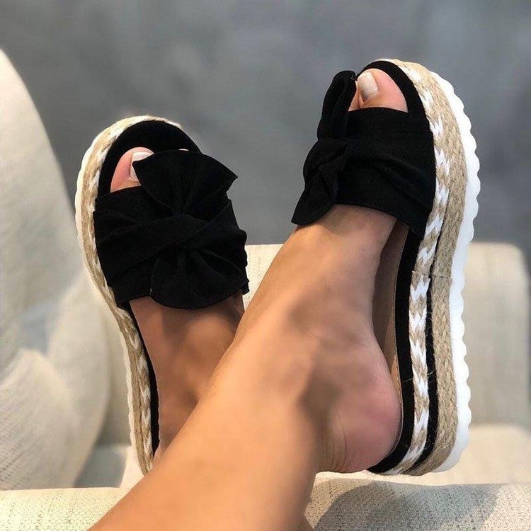 Beautifully Crafted Orthopedic Sandals