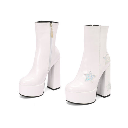 Graceful Orthopedic Boots for Modern Look