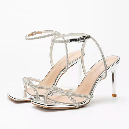 Chic Orthopedic Sandals with Unique Design