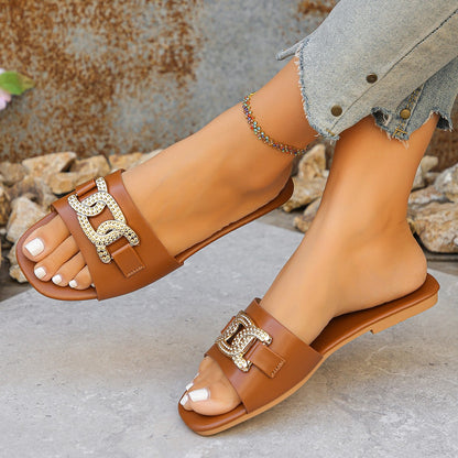 Graceful Orthopedic Sandals for Modern Look