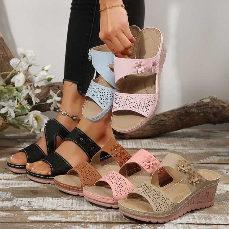 Chic Orthopedic Sandals with Unique Design