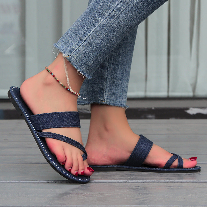 Graceful Orthopedic Sandals for Modern Look
