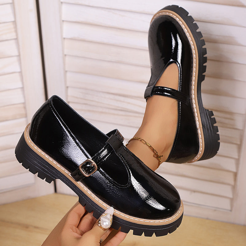 Graceful Orthopedic Shoes for Modern Look