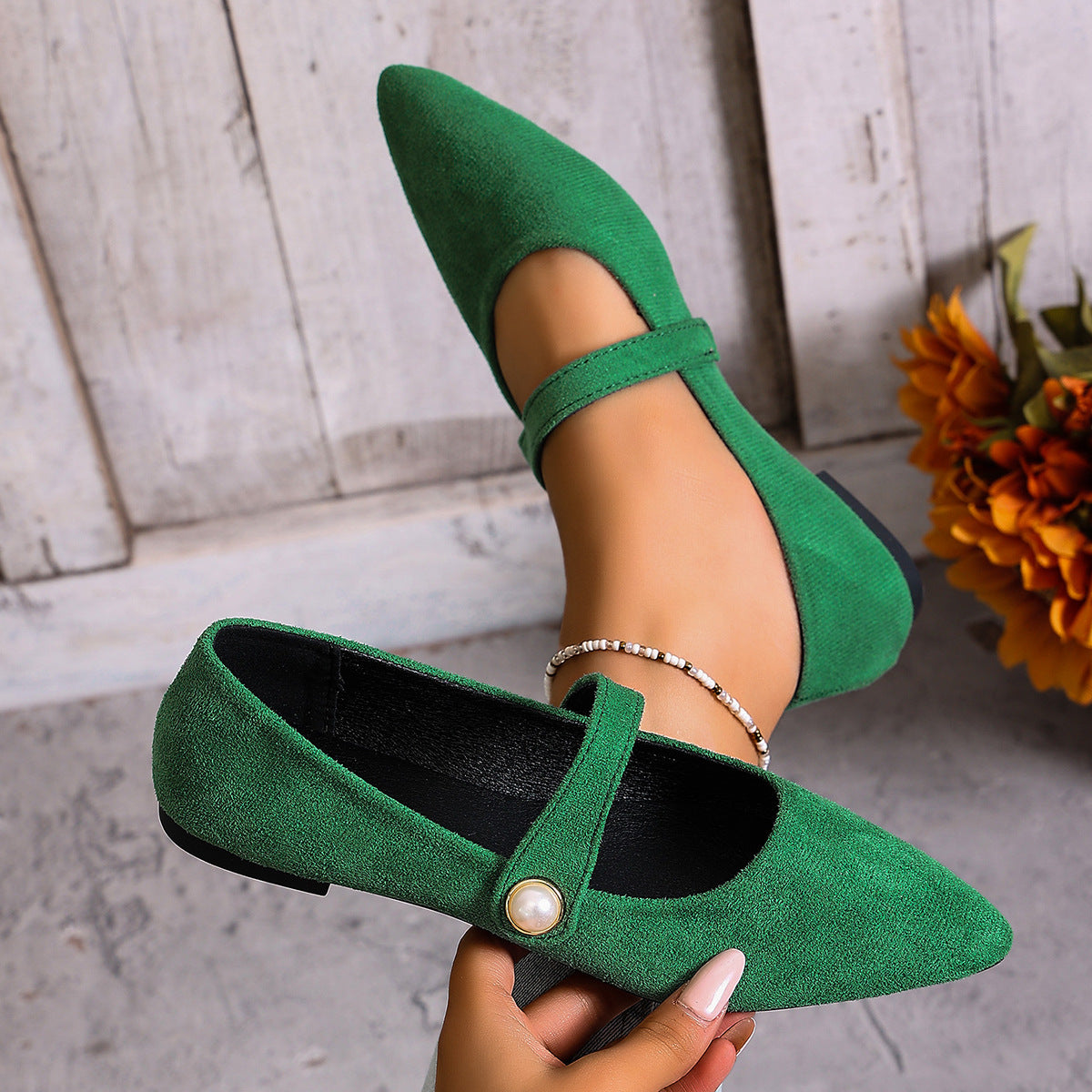 Graceful Orthopedic Shoes for Modern Look