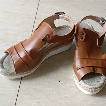 Graceful Orthopedic Sandals for Modern Look