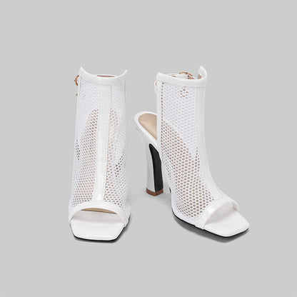 Graceful Orthopedic Boots for Modern Look