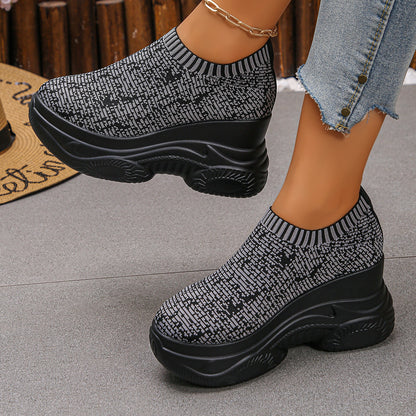Graceful Orthopedic Shoes for Modern Look