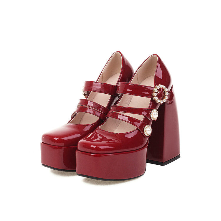 Chic Orthopedic Shoes with Unique Design
