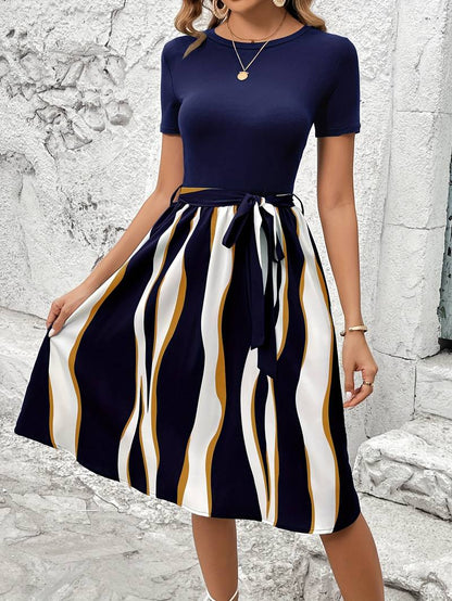 LM | Elegant and trendy dress