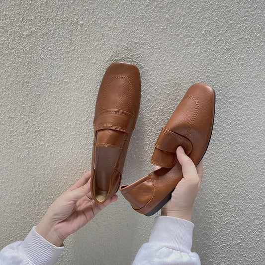Tailored and Comfortable Orthopedic Heels
