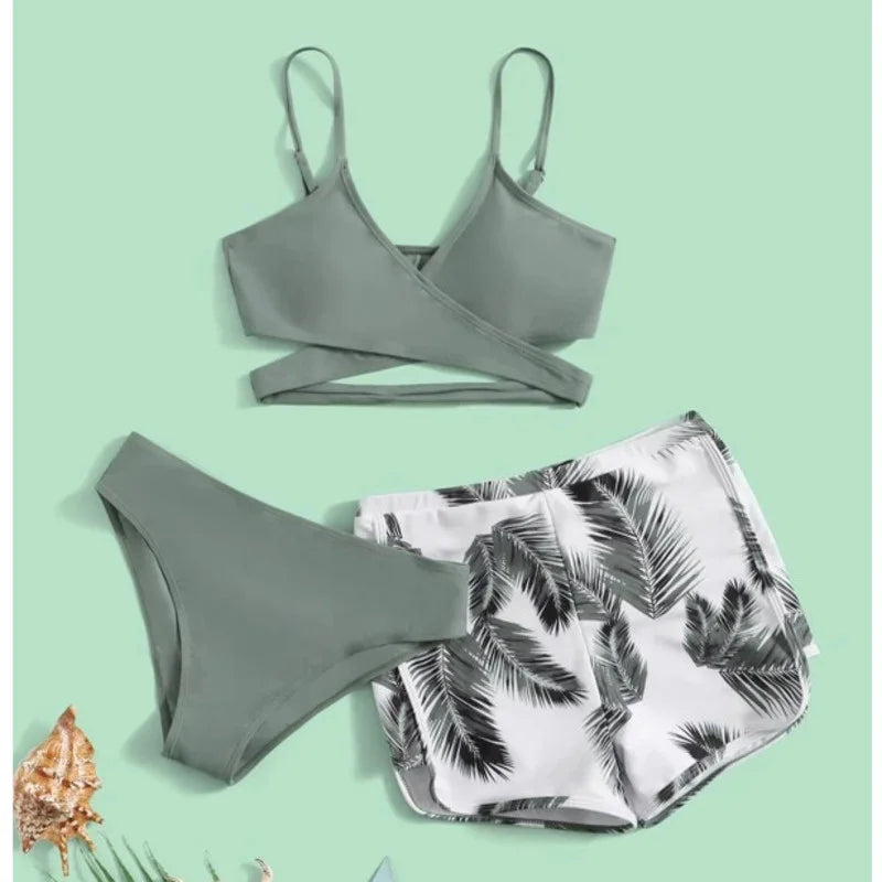 Effortlessly Bathing Suit With a Timeless Design