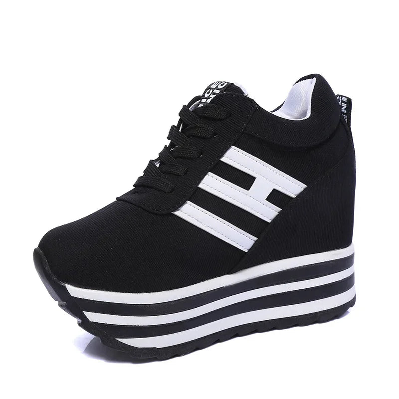 Tailored and Comfortable Orthopedic Sneakers