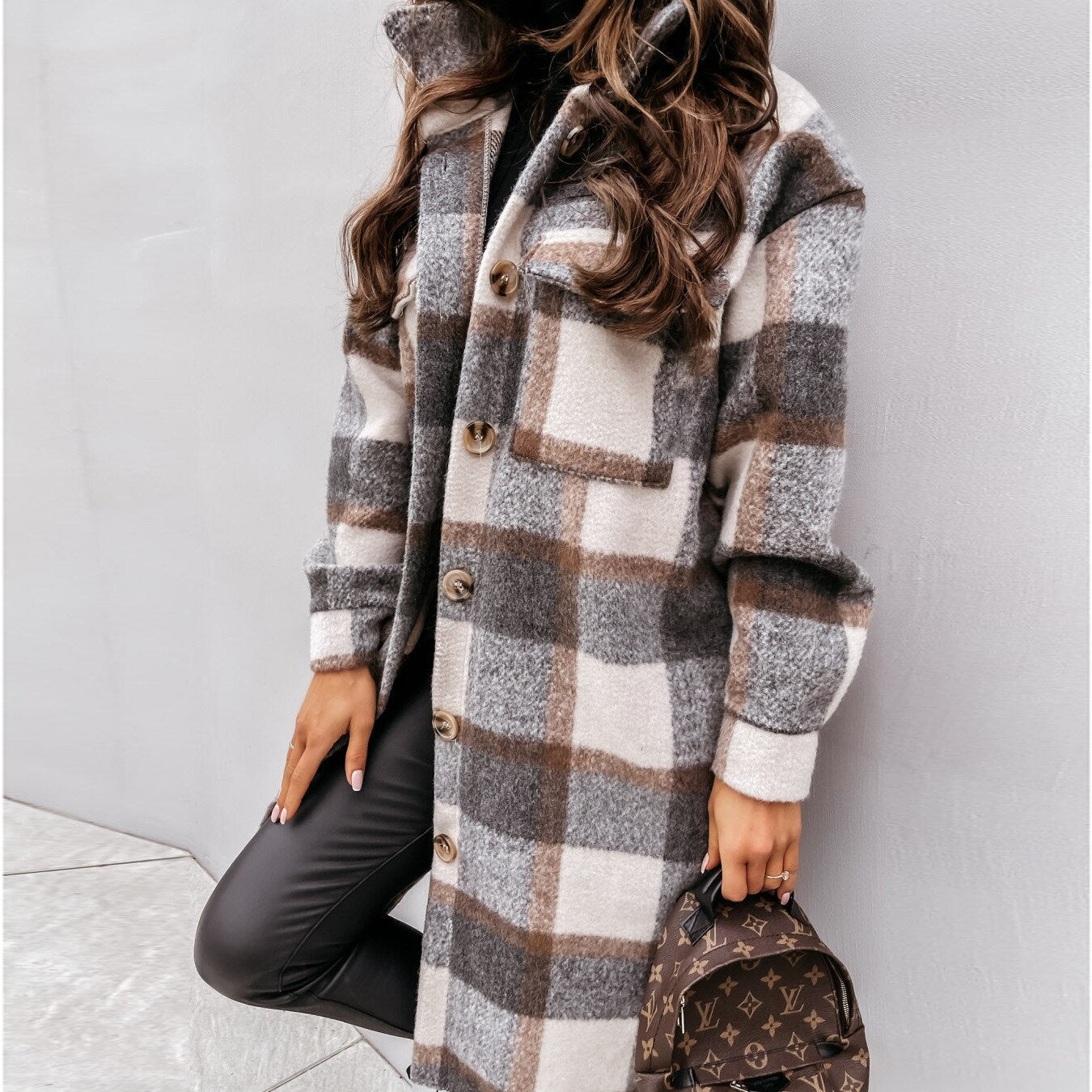 LM | Stylish plaid jacket
