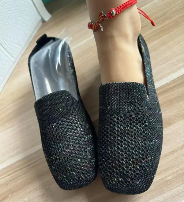 Versatile and Supportive Orthopedic Flats