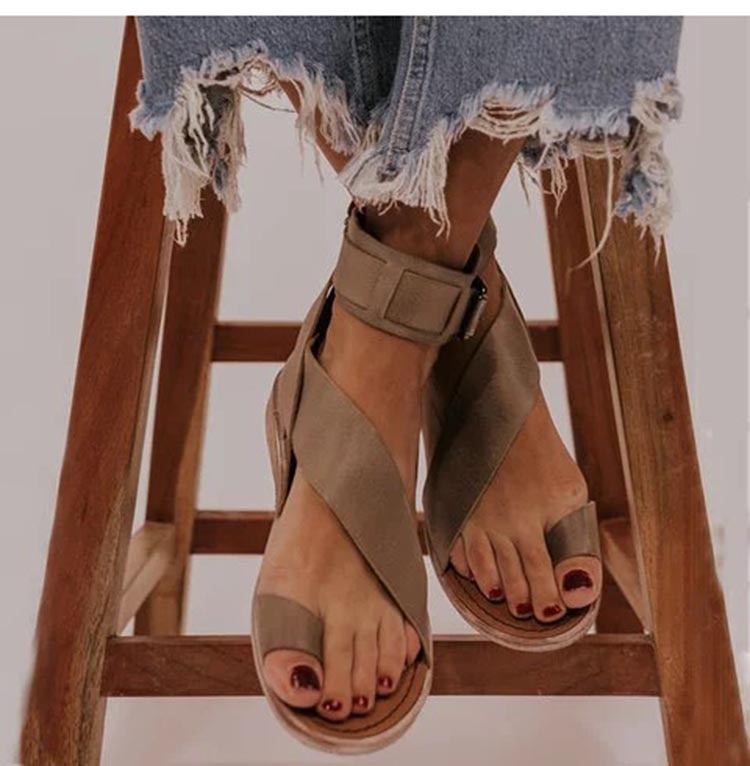 LM | Cross strap ankle wrap toe ring sandals