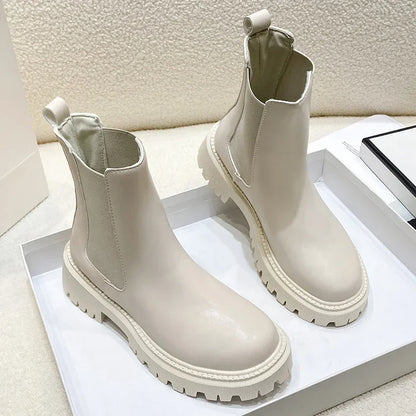 Comfortable and Fashionable Orthopedic Boots