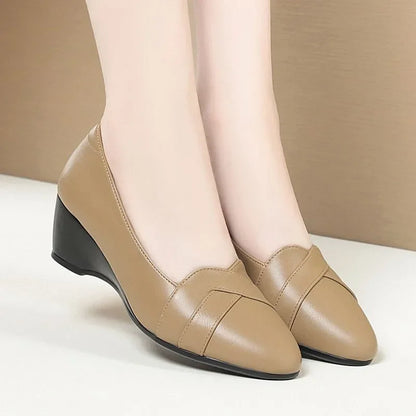 Durable and Supportive Orthopedic Shoes