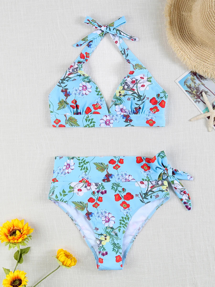 Beautifully Finished Bikini in a Timeless Design