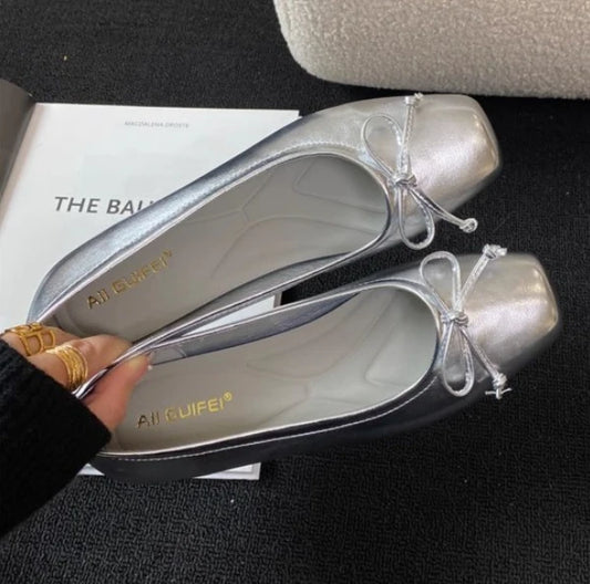 Fashionable and Supportive Orthopedic Shoes