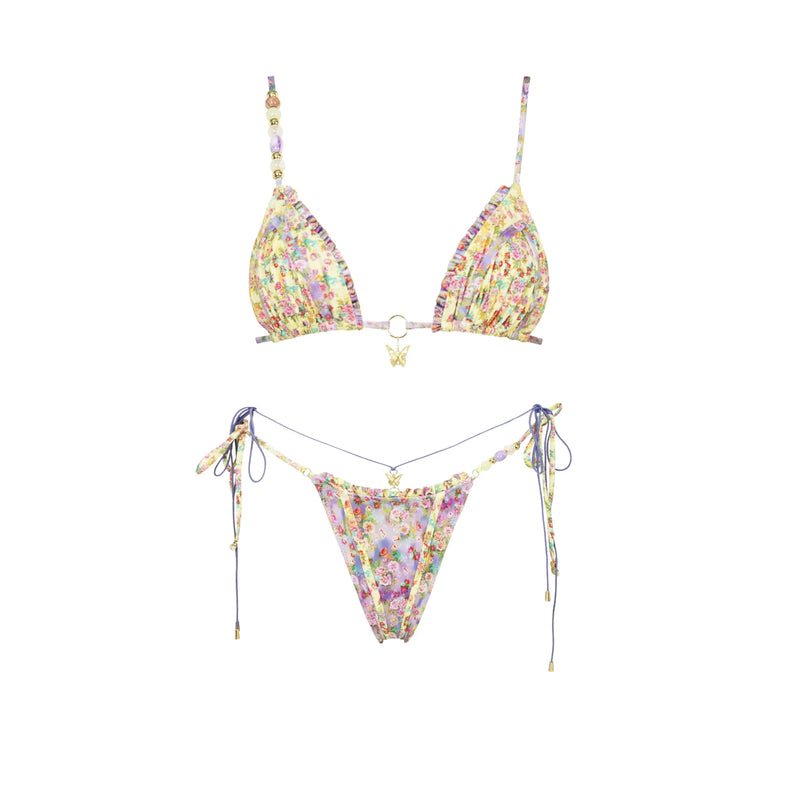 Casually Bathing Suit With a Refined Edge