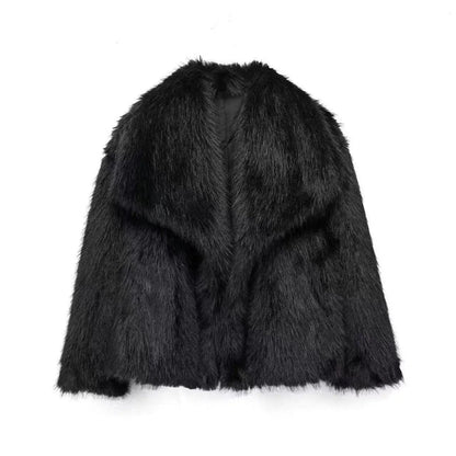 LM | Modern and comfortable winter dress