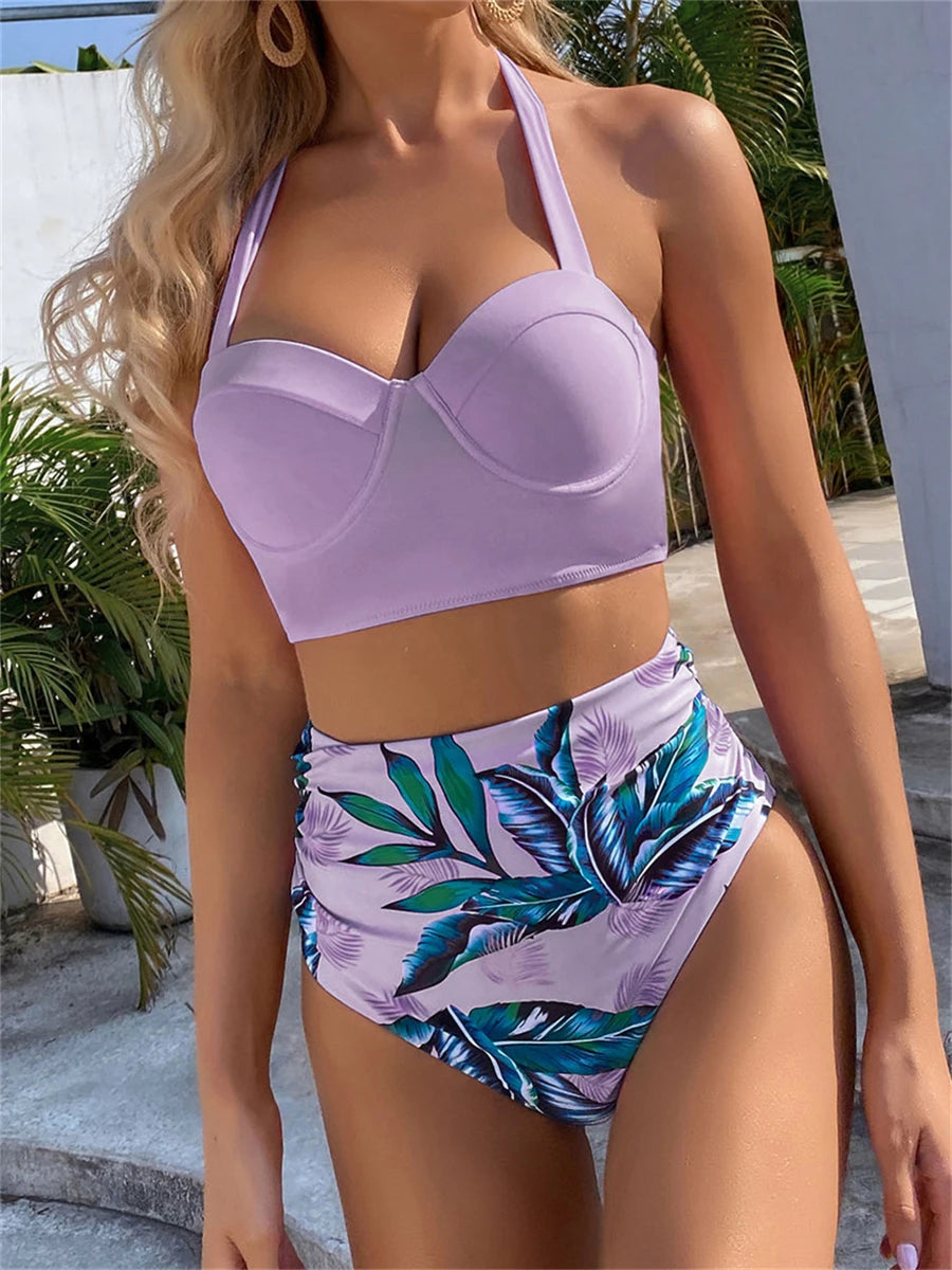 Effortlessly Bathing Suit With a Timeless Design